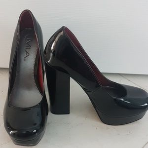 MIA. Heels